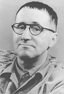 Bertolt Brecht.jpg